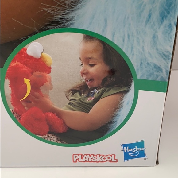 123 Sesame Street love to hug Elmo - Picture 8 of 9